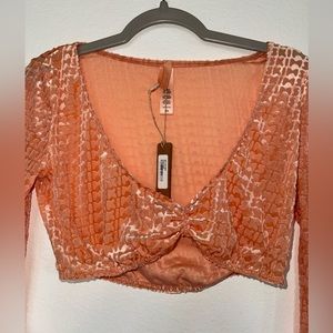 SKIMS long sleeve mesh logo crop top size XXS